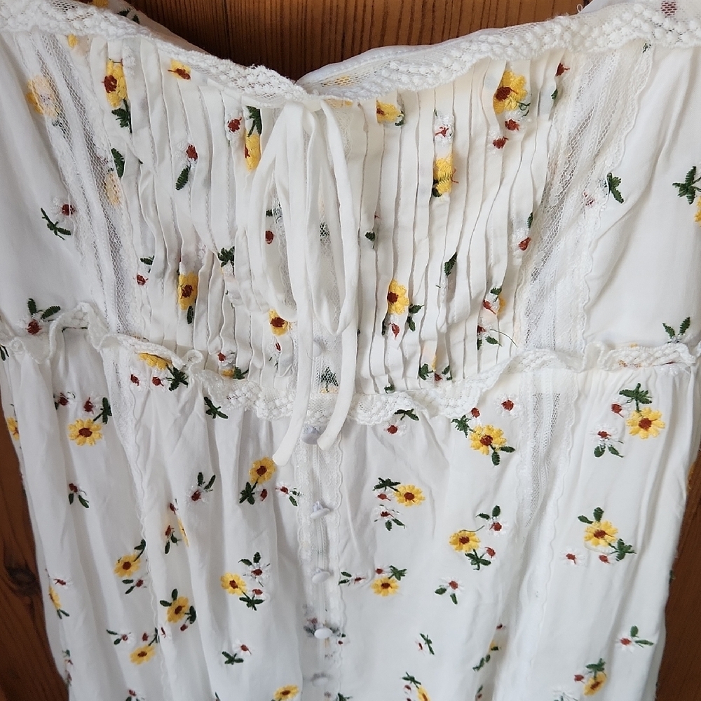 VTG Style Floral White Sunflower Dress - Picture 4 of 5